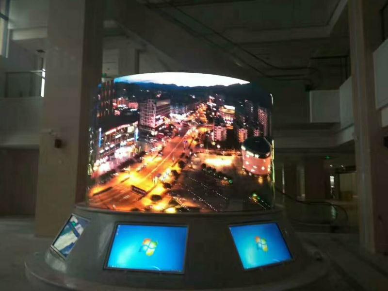 P2.5異形LED屏，圓柱形LED顯示屏